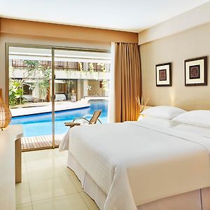 Deluxe Lagoon Access
